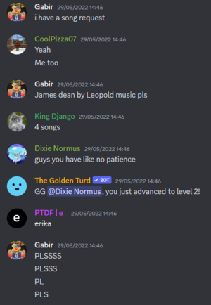 Gabi during Pant FM.png